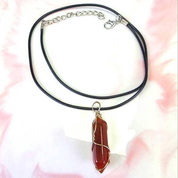 Natural Stone Pendant Necklace​ - Picture 1 of 1